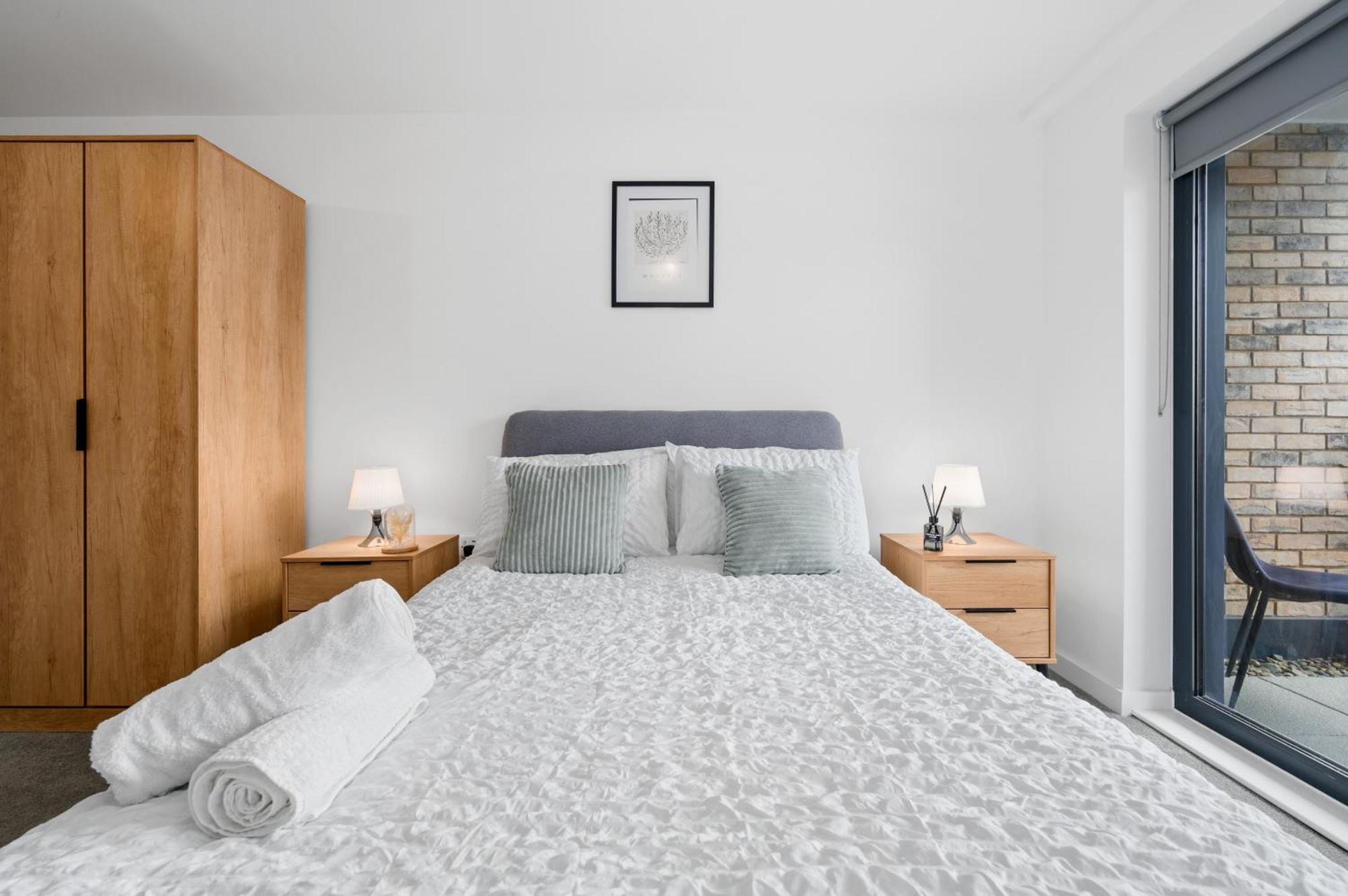 Harboview Haven Waterfront Apartment Manchester Esterno foto